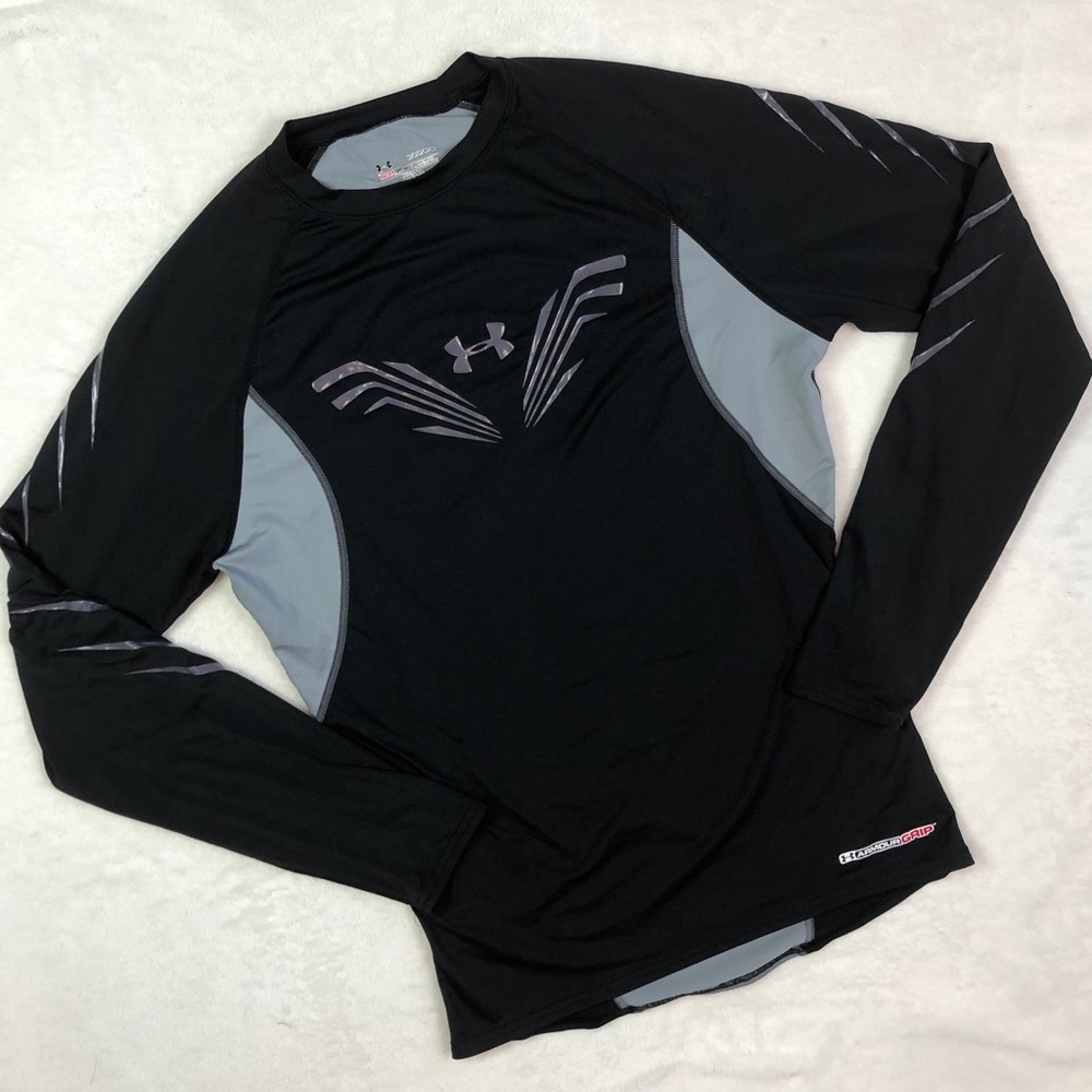 Men’s Medium Under Armour Shirt